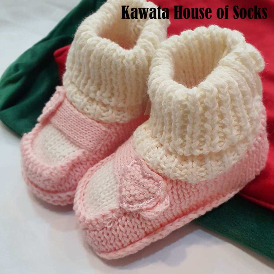 Newborn Knitted Booties D