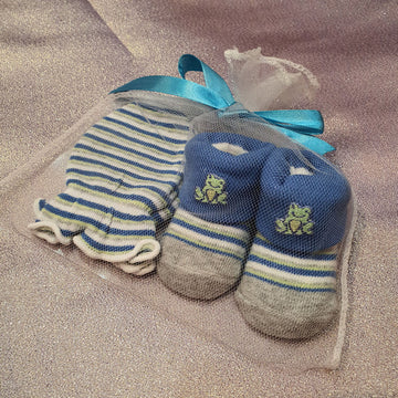 Newborn Mittens and Socks Set D