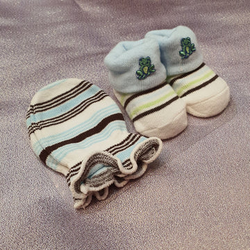 Newborn Mittens and Socks Set F